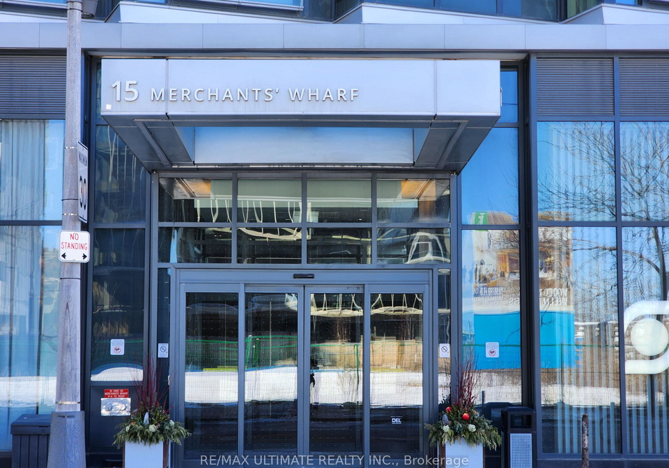 15-merchants-wharf-toronto-ontario-c13059028