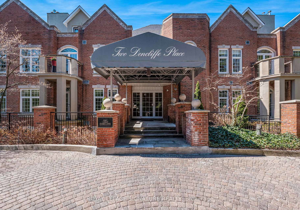 2-doncliffe-place-north-york-ontario-c13059178