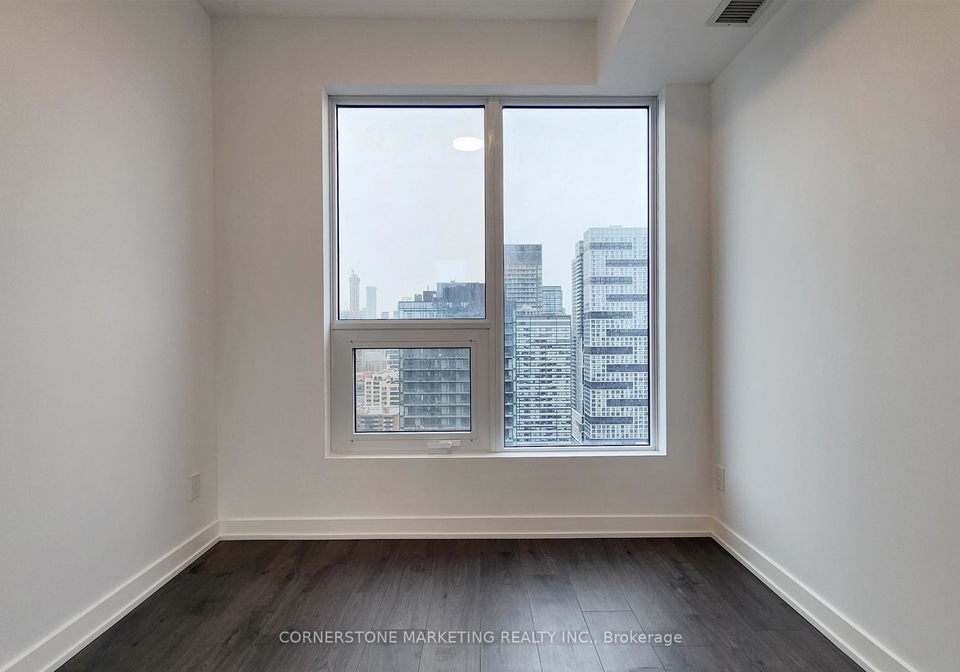 100-queen-street-e-toronto-ontario-c13059194