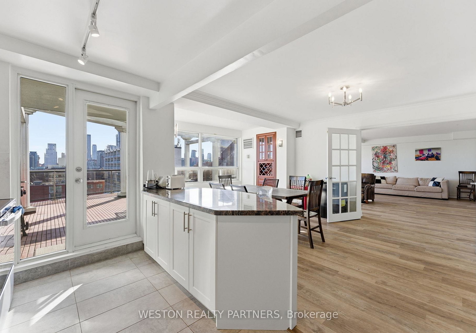 44-walmer-road-toronto-ontario-c13059288