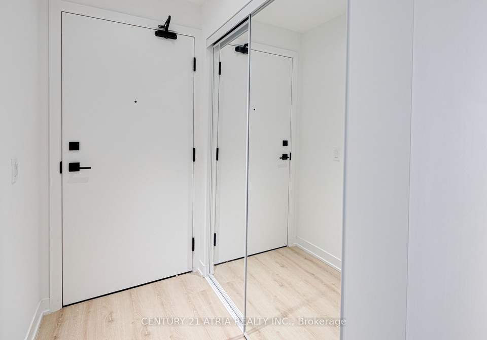 319-jarvis-street-toronto-ontario-c13059426