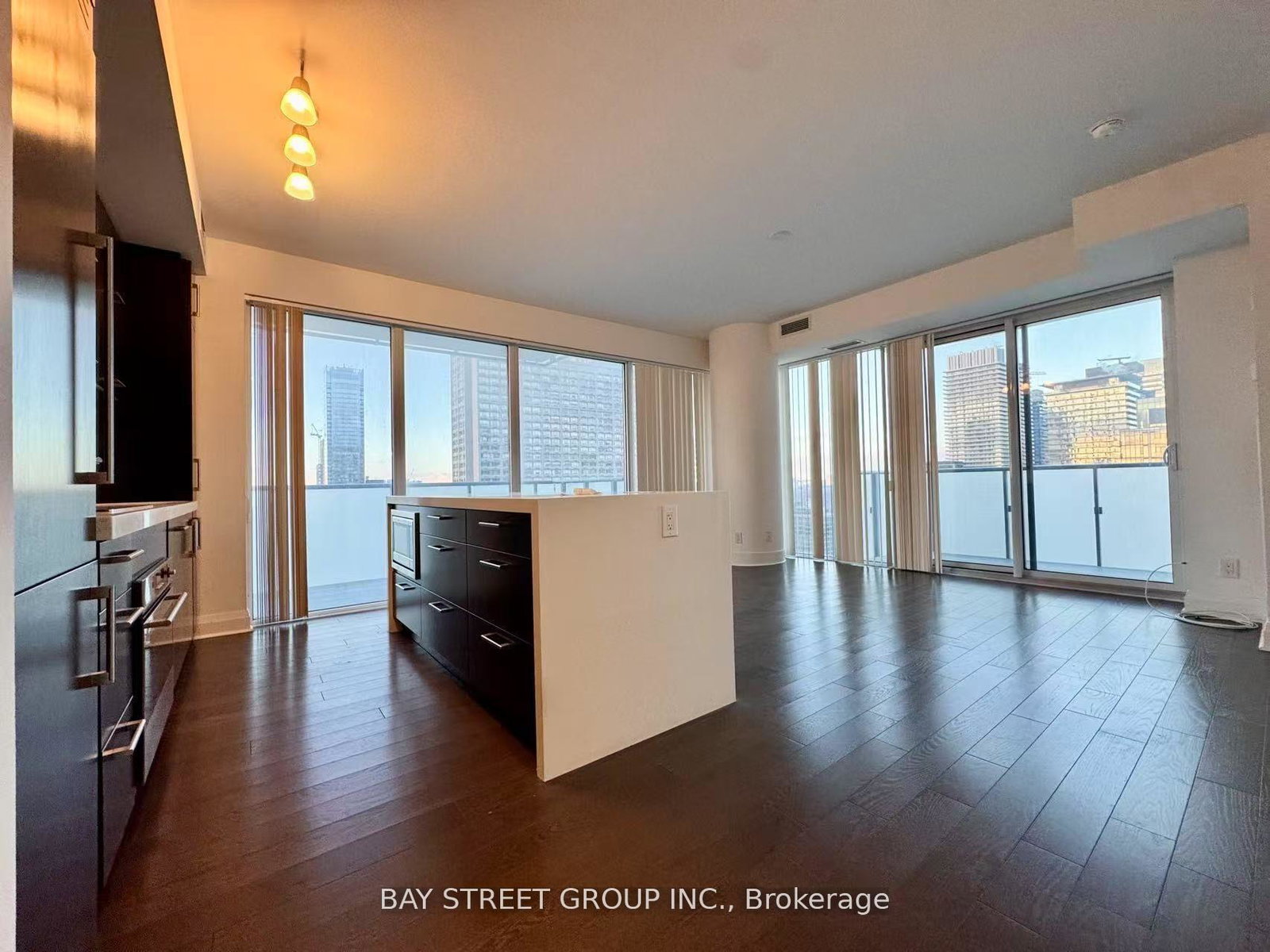 1080-bay-street-toronto-ontario-c13059560