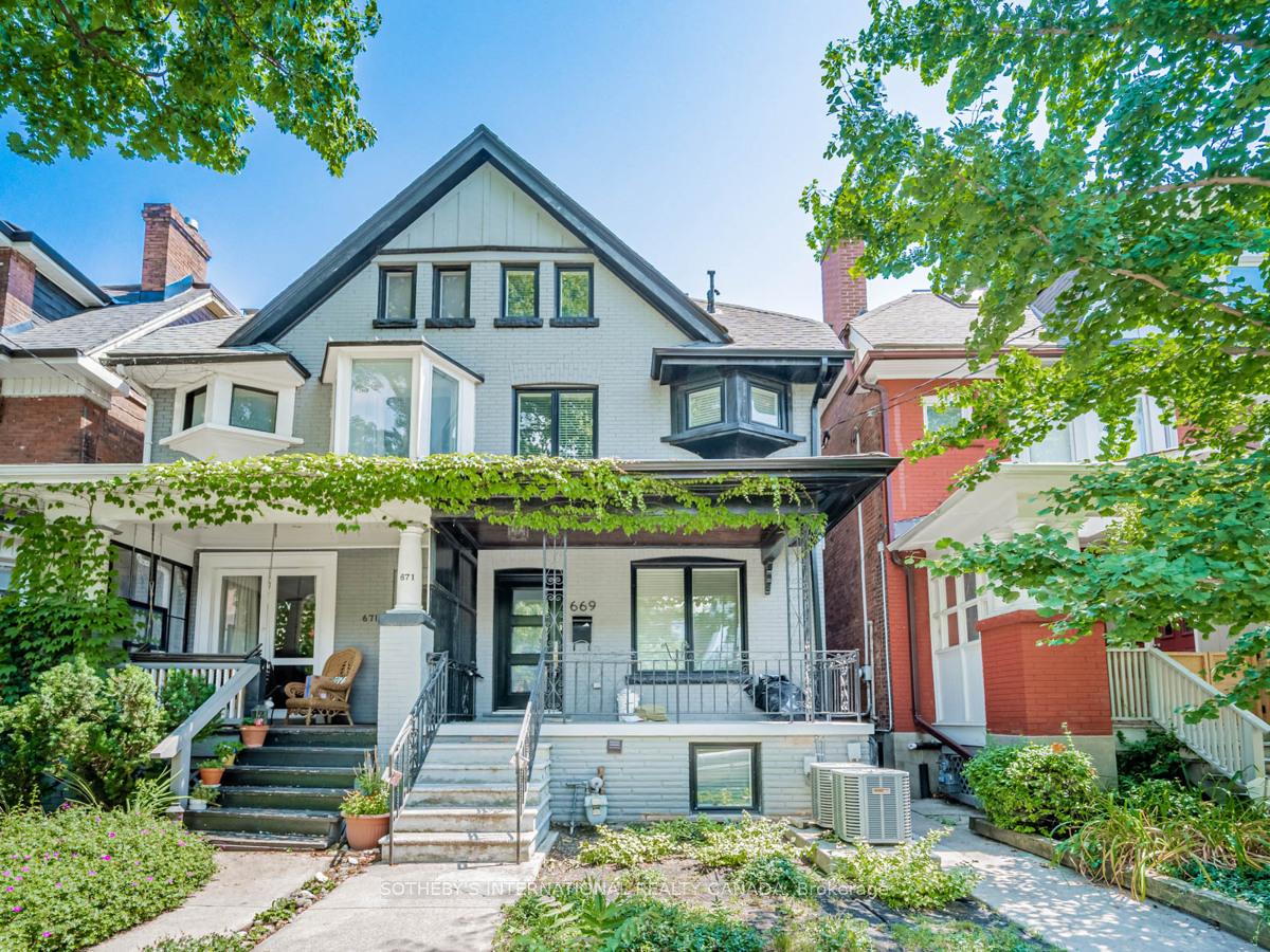 669-euclid-avenue-toronto-ontario-c13059684