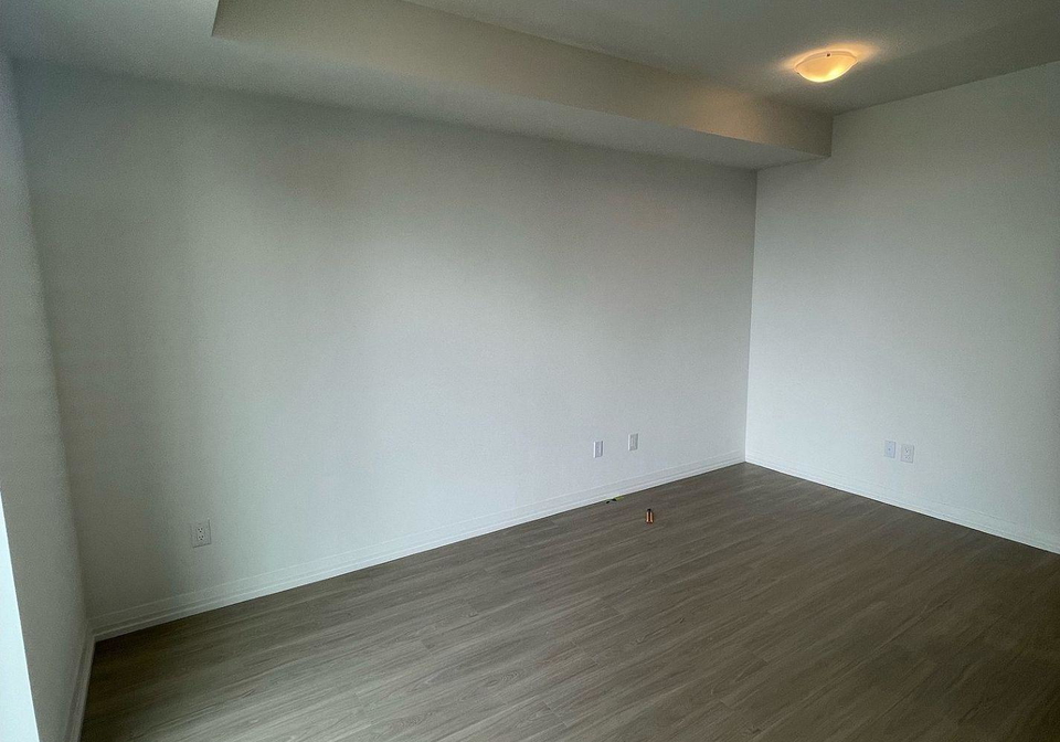 8-widmer-street-toronto-ontario-c13059916