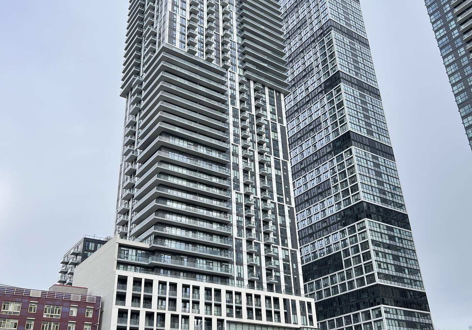 251-jarvis-st-street-toronto-ontario-c13060436