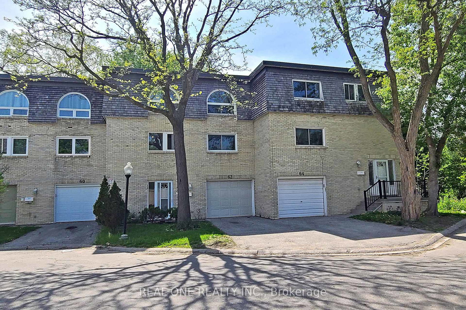 62-courville-coach-way-north-york-ontario-c13060614