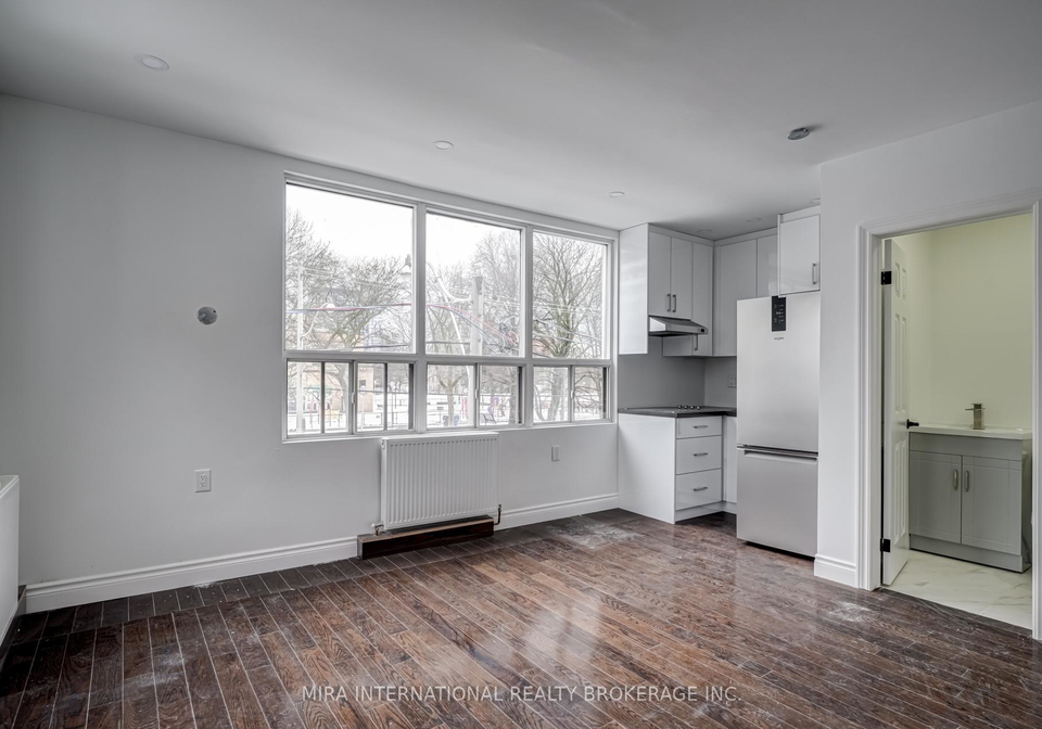 180-sherbourne-street-toronto-ontario-c13060704
