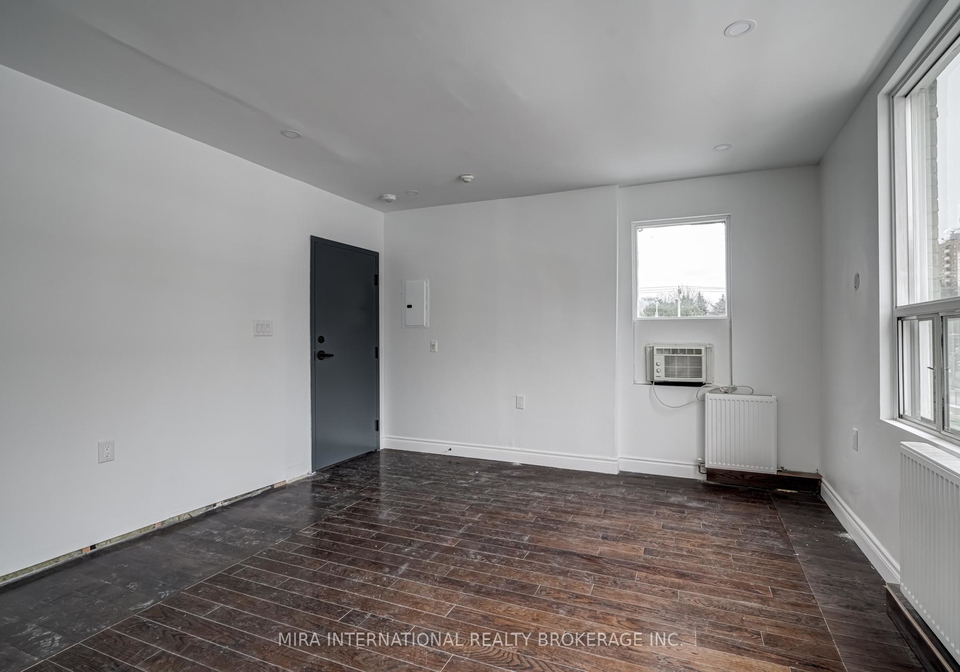 180-sherbourne-street-toronto-ontario-c13060704