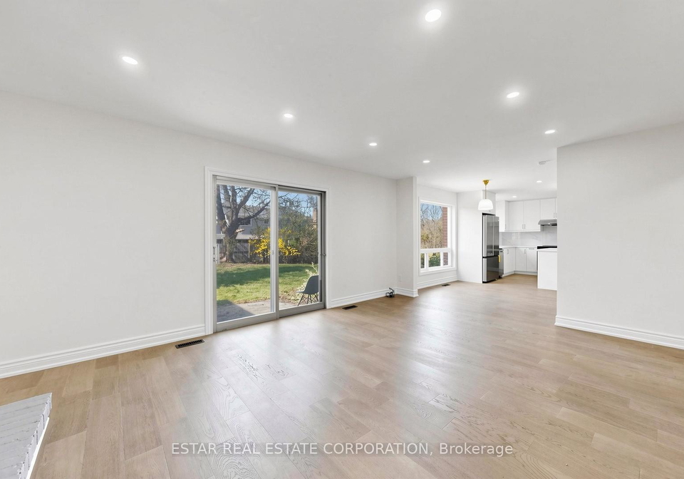 91-whitehorn-crescent-north-york-ontario-c13060762