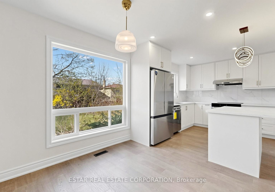 91-whitehorn-crescent-north-york-ontario-c13060762