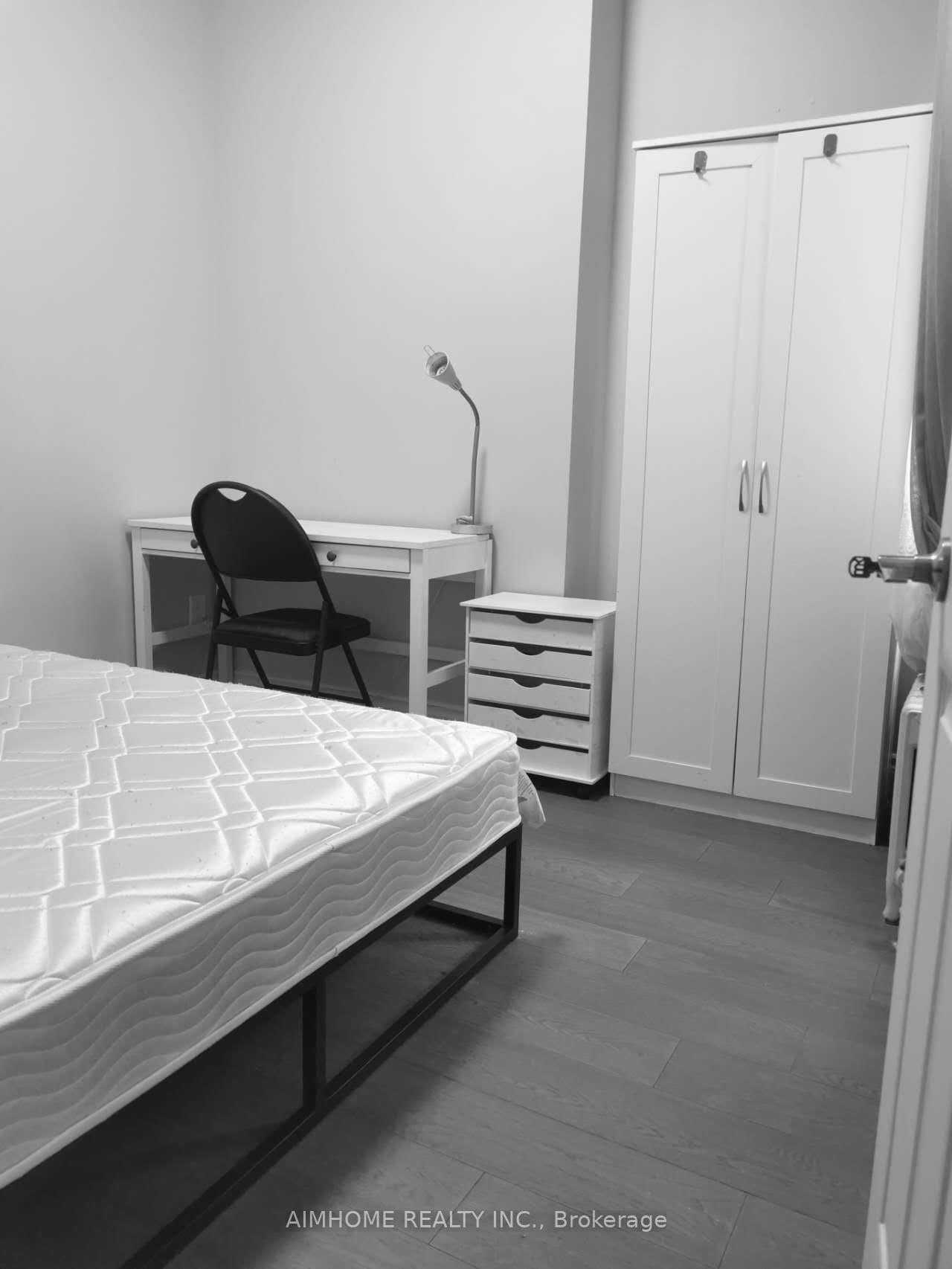 253-palmerston-avenue-toronto-ontario-c13060782