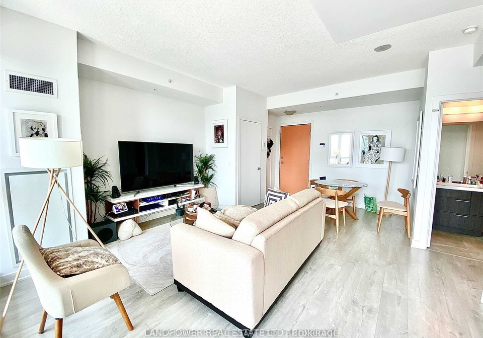 30-nelson-street-toronto-ontario-c13060854
