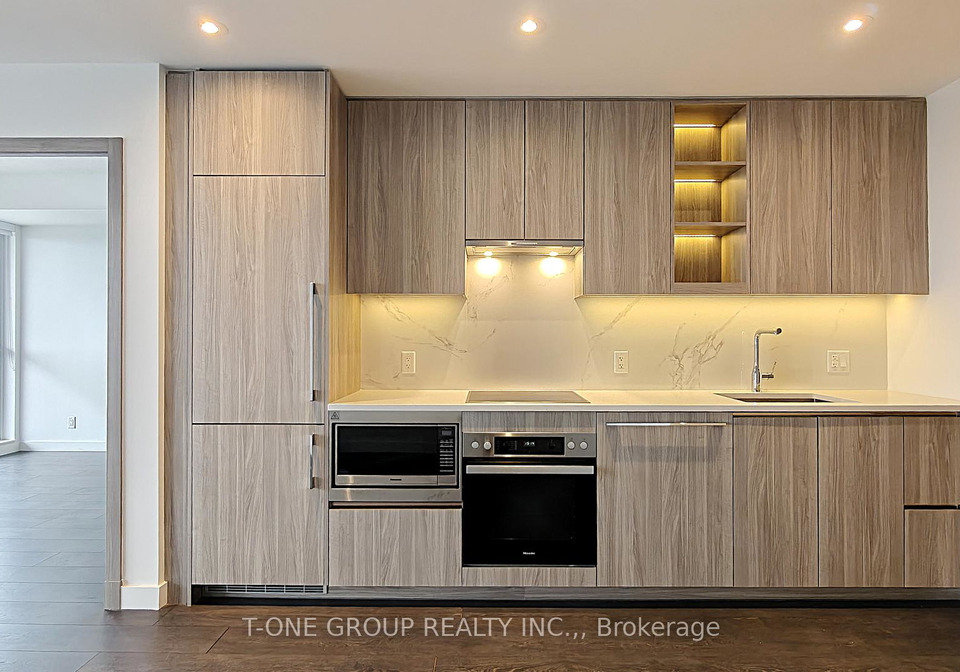 27-mcmahon-drive-north-york-ontario-c13060938