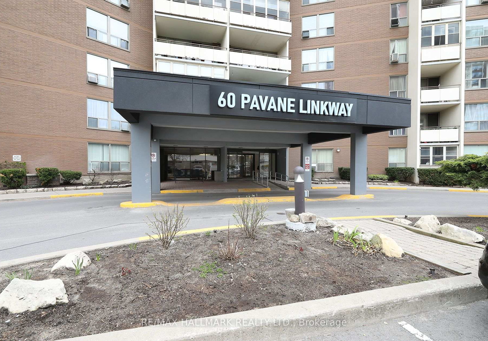 60-pavane-linkway-way-east-york-ontario-c13061020