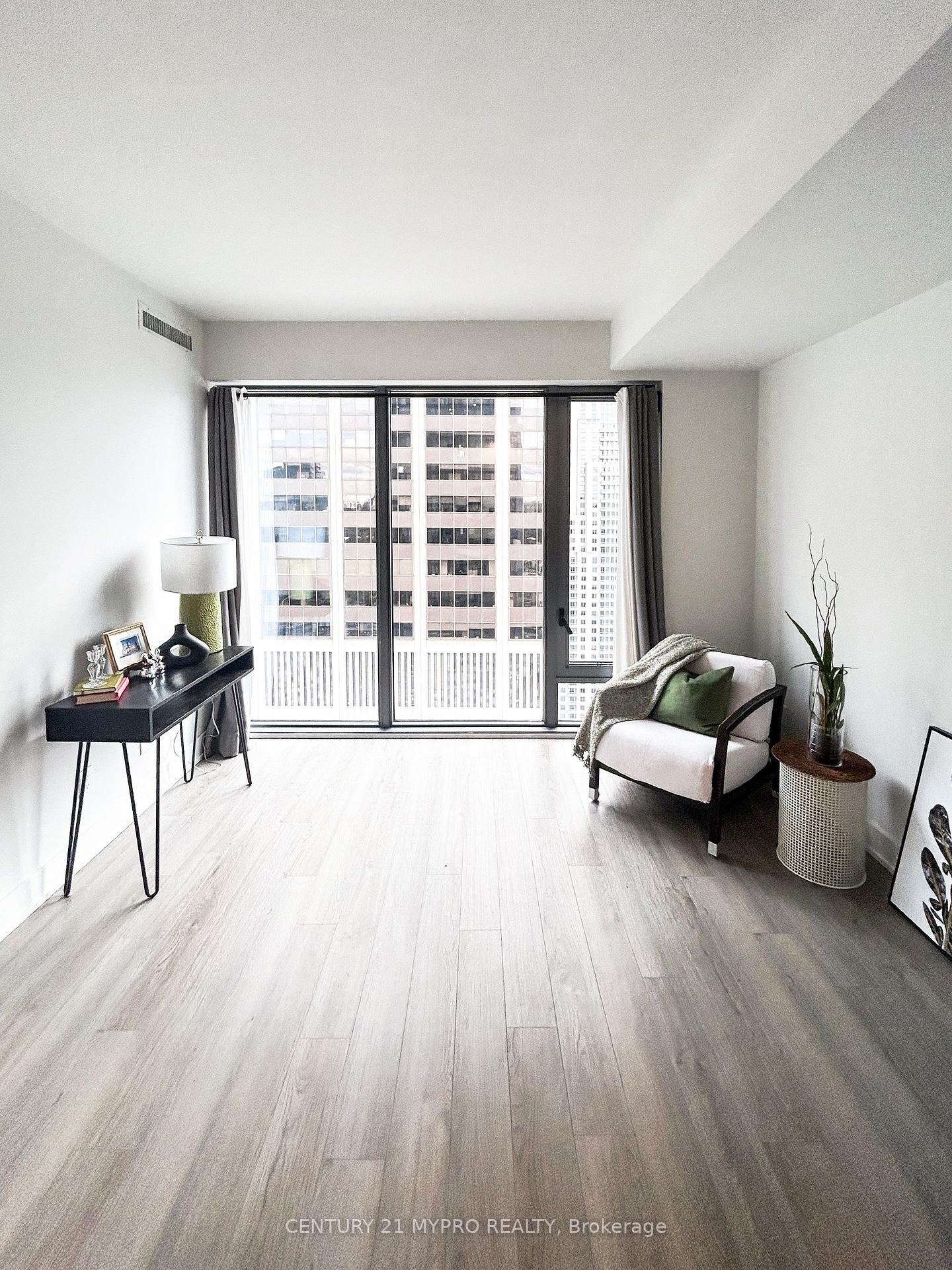 8-cumberland-street-toronto-ontario-c13061068