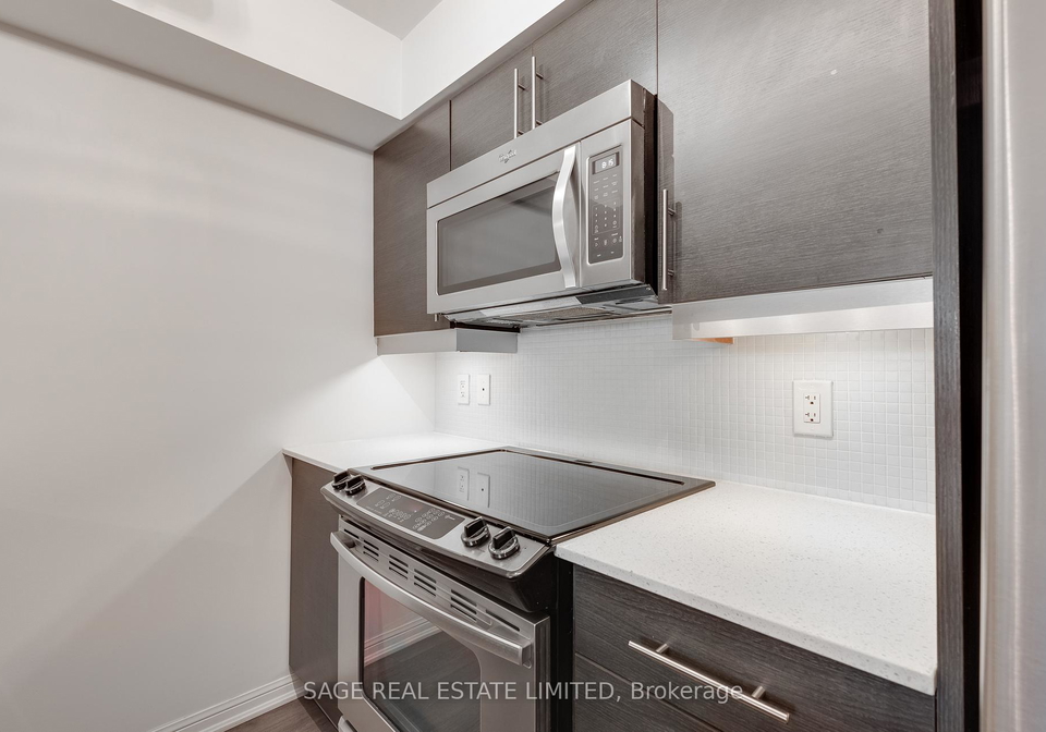 35-bastion-street-toronto-ontario-c13061446