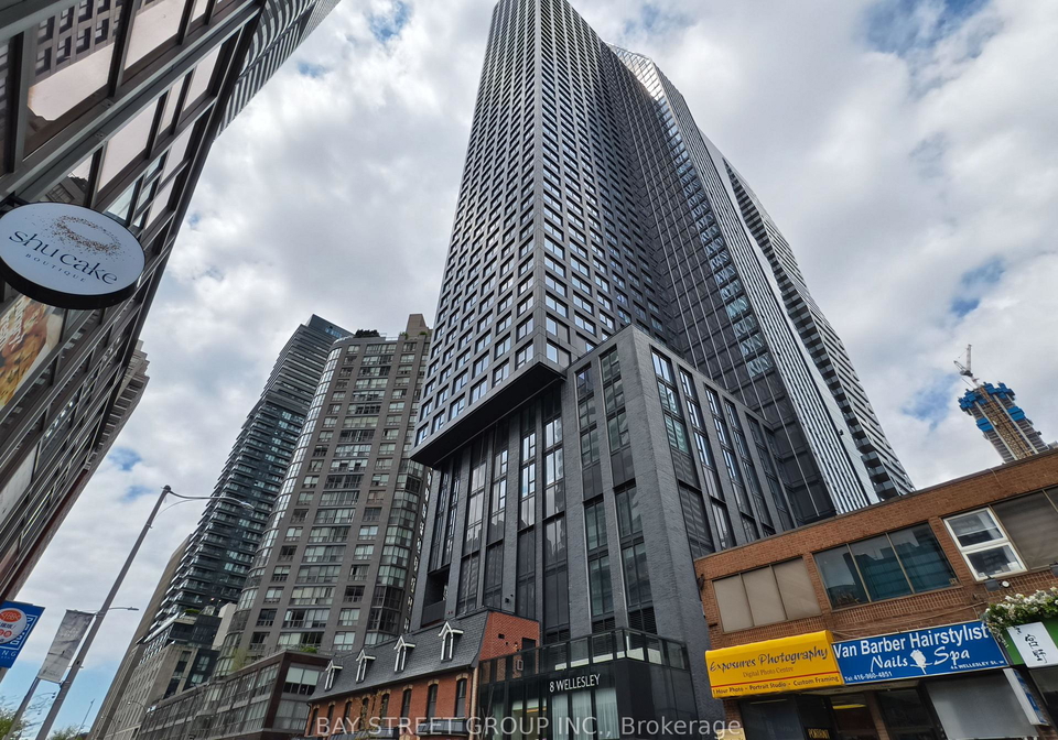 8-wellesley-street-w-toronto-ontario-c13062182