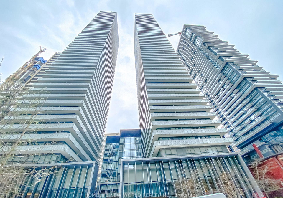 50-charles-street-e-toronto-ontario-c13062244