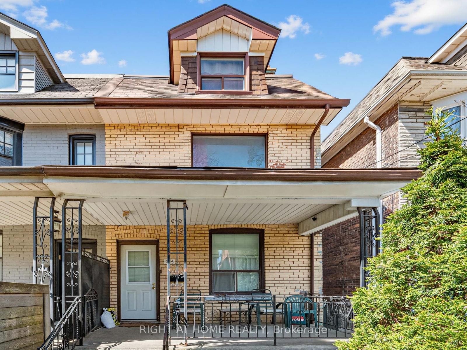 284-grace-street-toronto-ontario-c13062288
