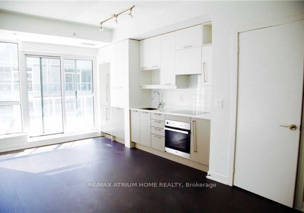 5-st-joseph-street-toronto-ontario-c13062444