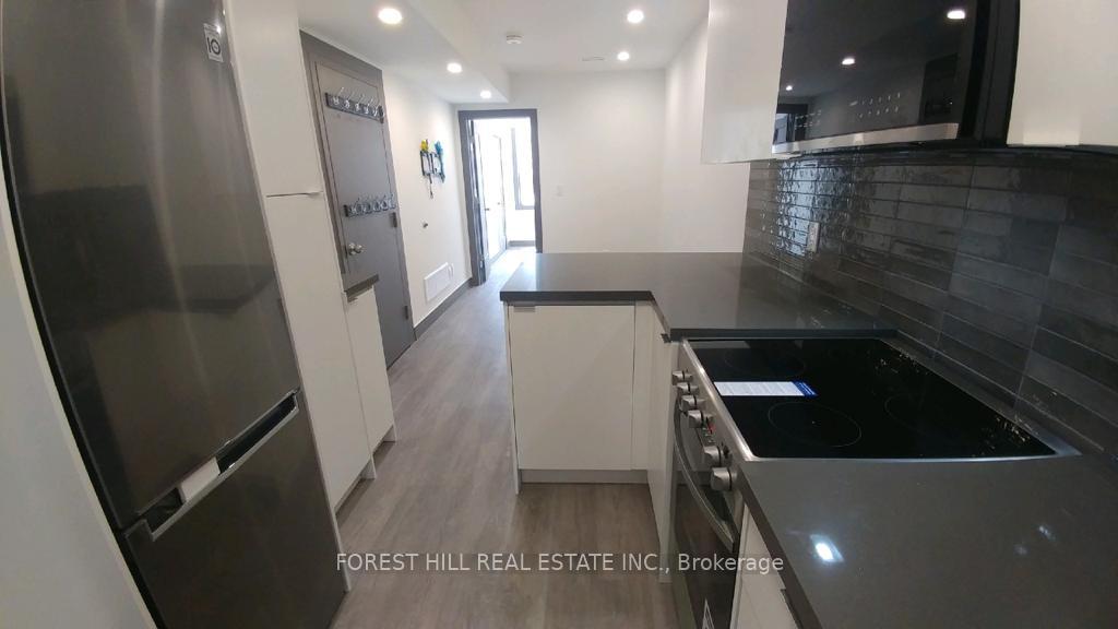 1213-dundas-street-w-toronto-ontario-c13062676