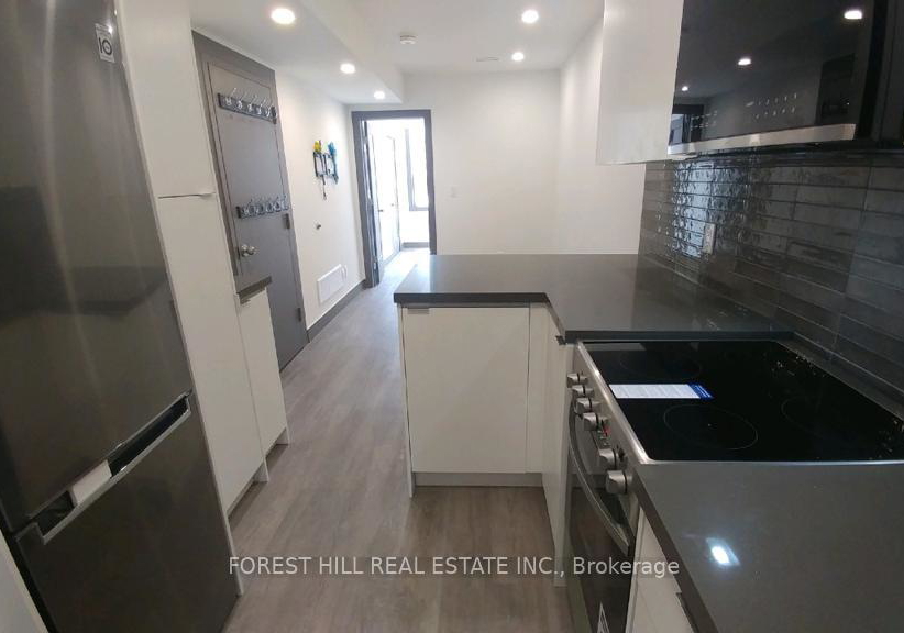 1213-dundas-street-w-toronto-ontario-c13062676