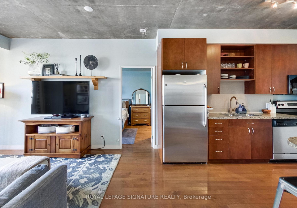 1005-king-street-w-toronto-ontario-c13062792