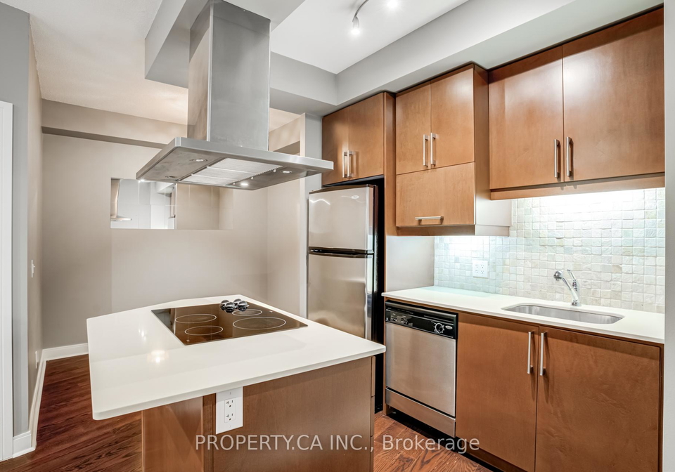 1-scott-street-toronto-ontario-c13062812