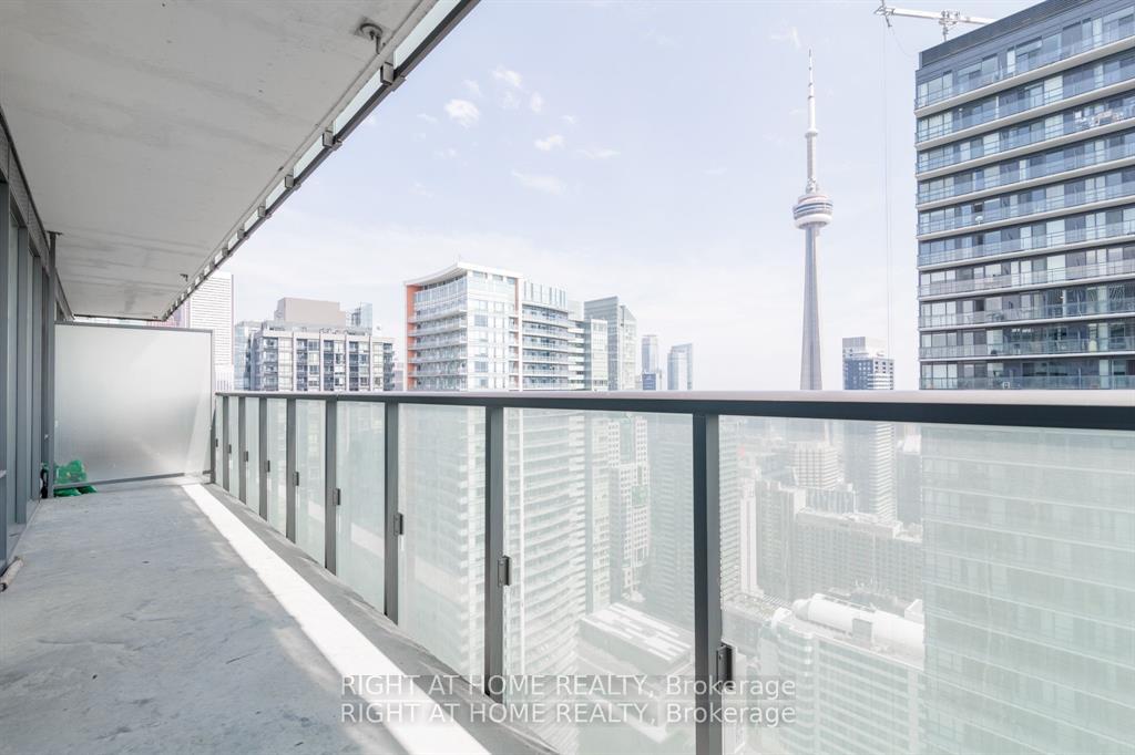 101-peter-street-toronto-ontario-c13062830