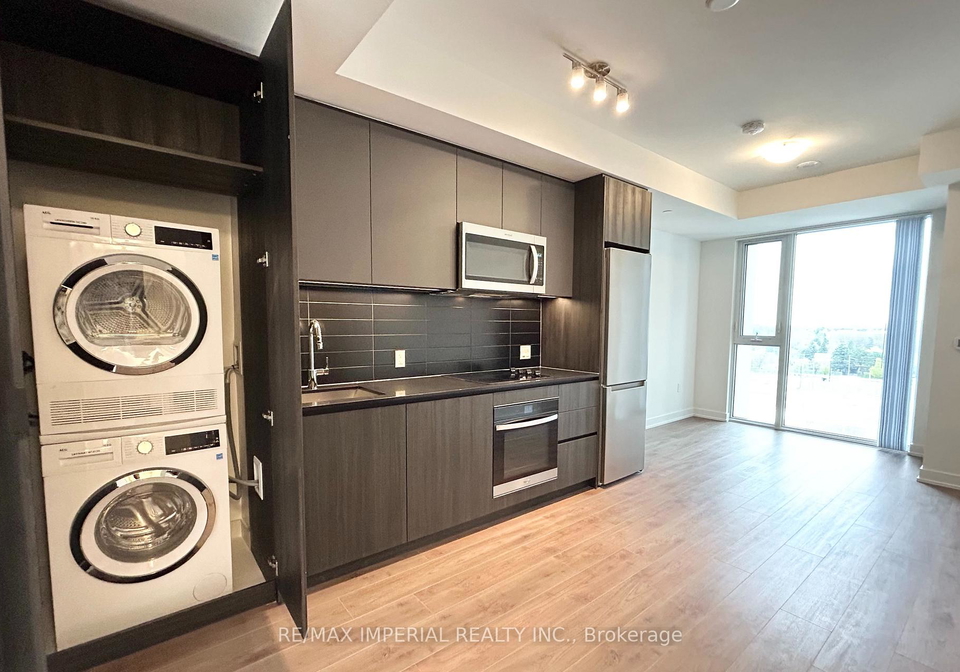 5858-yonge-street-toronto-ontario-c13063086