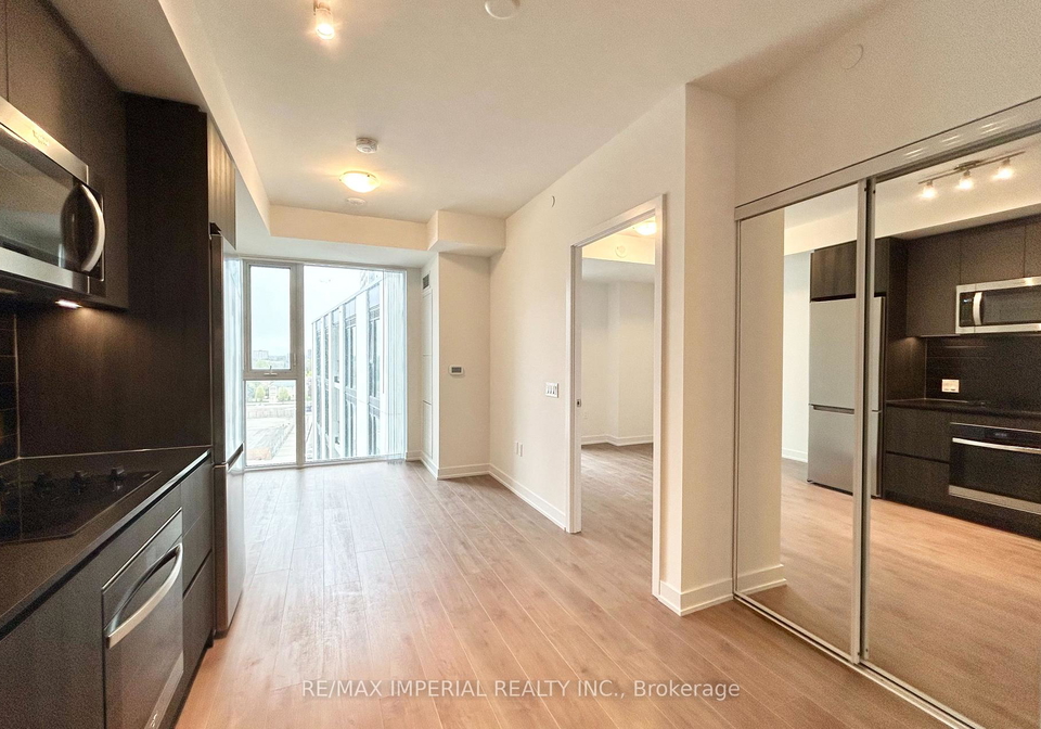 5858-yonge-street-toronto-ontario-c13063086