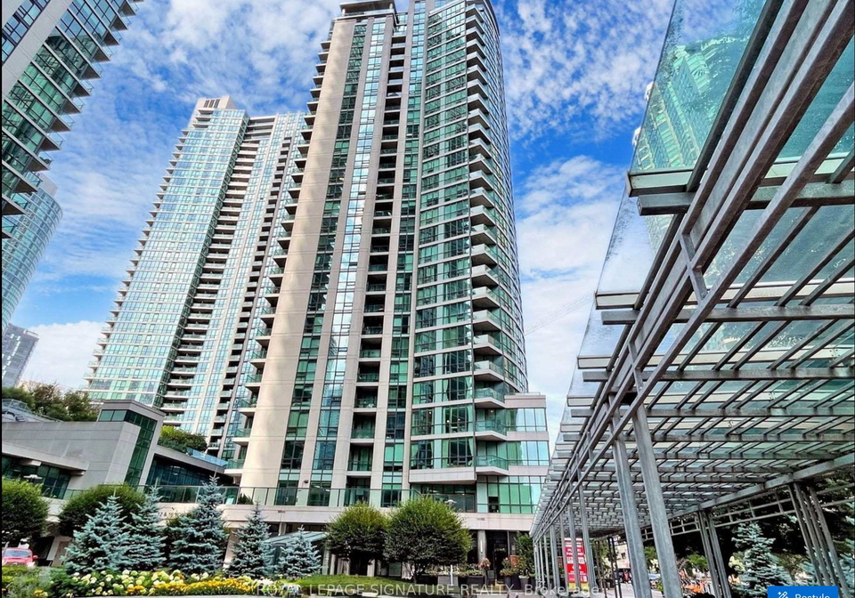 16-yonge-street-toronto-ontario-c13063126