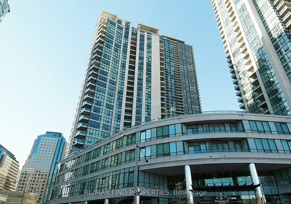 12-yonge-street-toronto-ontario-c13063276