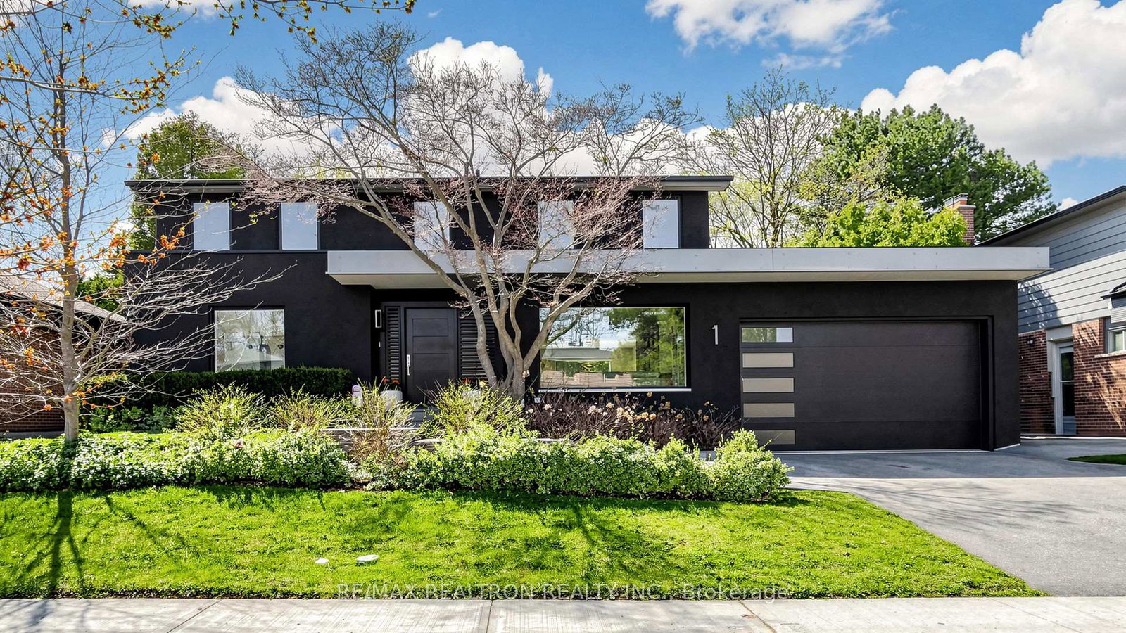 4-kimloch-crescent-north-york-ontario-c13063530