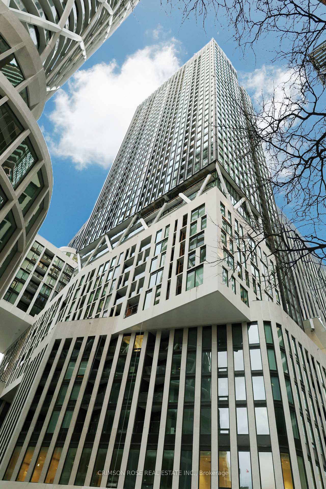 238-simcoe-street-toronto-ontario-c13063550