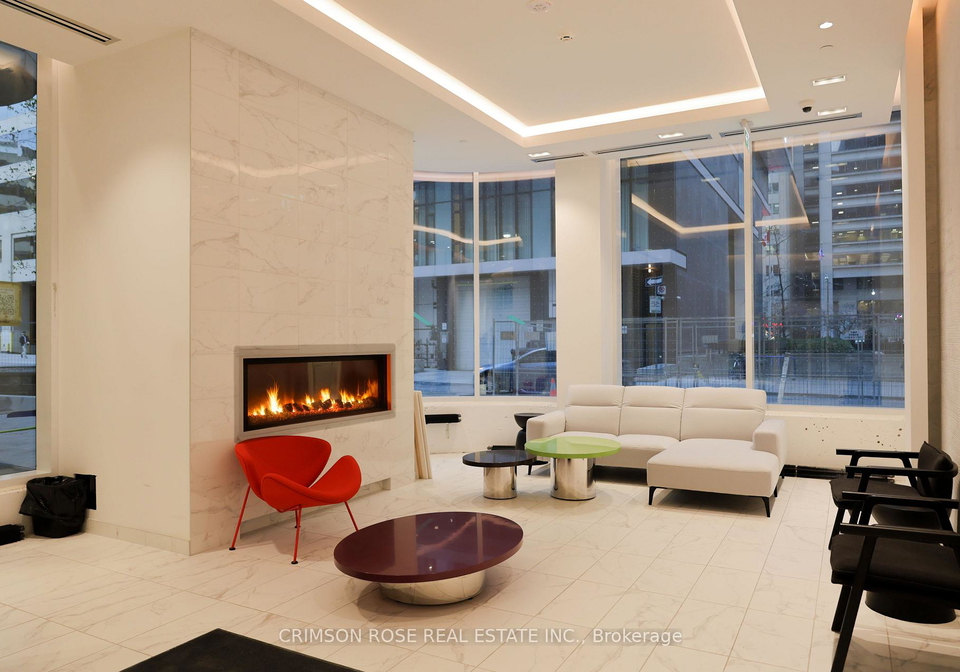 238-simcoe-street-toronto-ontario-c13063550