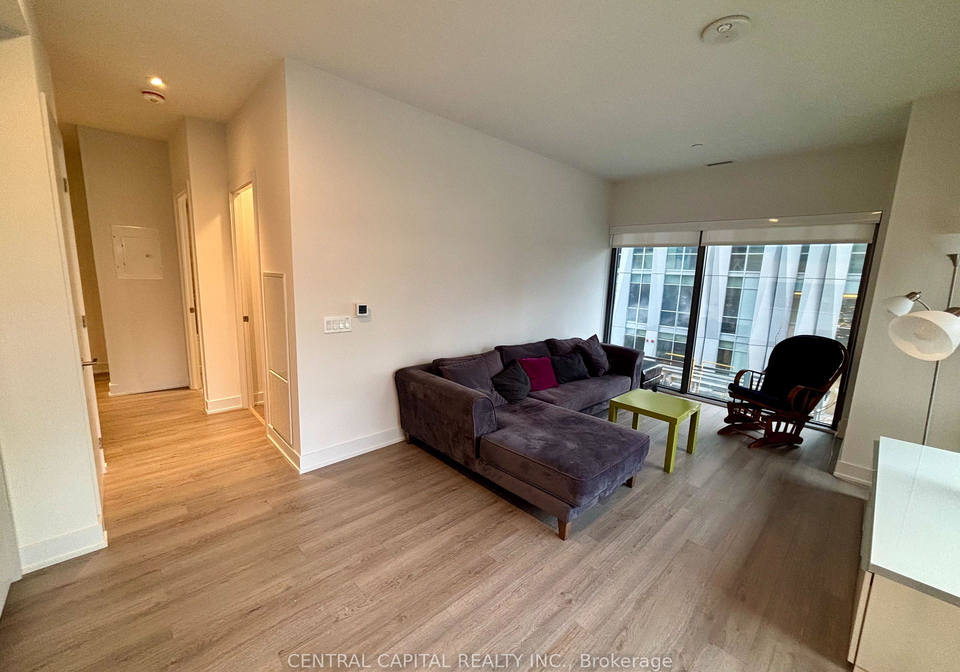 8-cumberland-street-toronto-ontario-c13063576