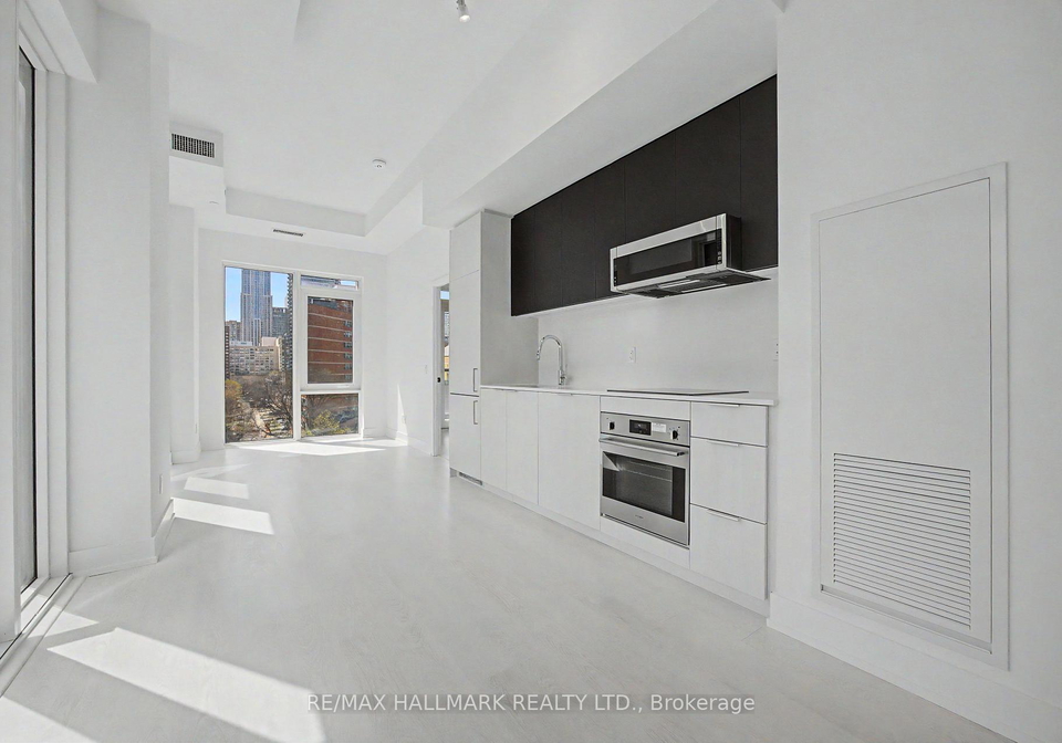 308-jarvis-street-toronto-ontario-c13063914