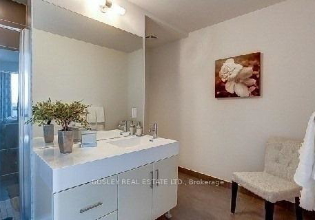 35-brian-peck-crescent-east-york-ontario-c13063916