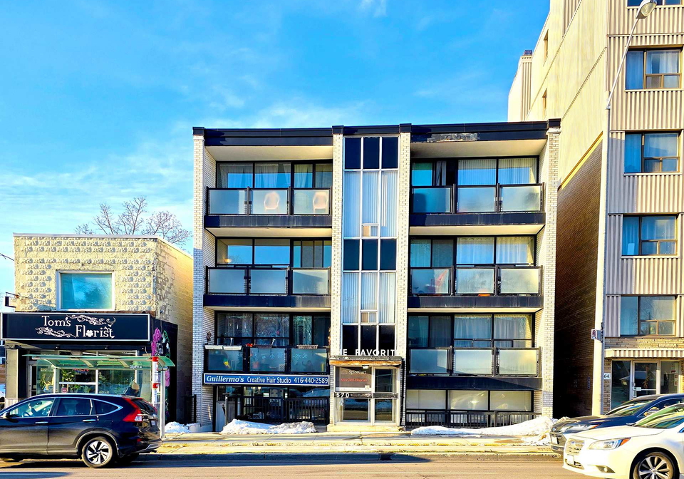 570-eglinton-avenue-w-toronto-ontario-c13063920