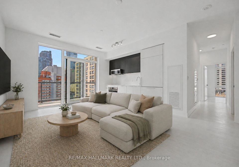 308-jarvis-street-toronto-ontario-c13063924