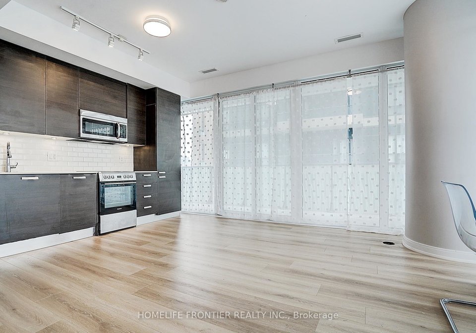 42-charles-street-toronto-ontario-c13064064