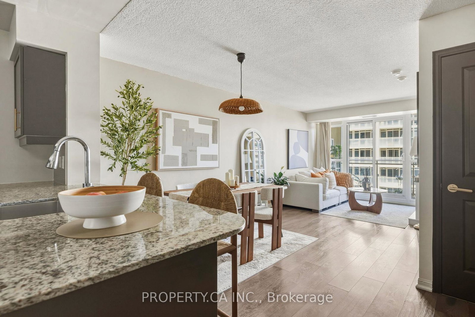 35-bastion-street-toronto-ontario-c13064272