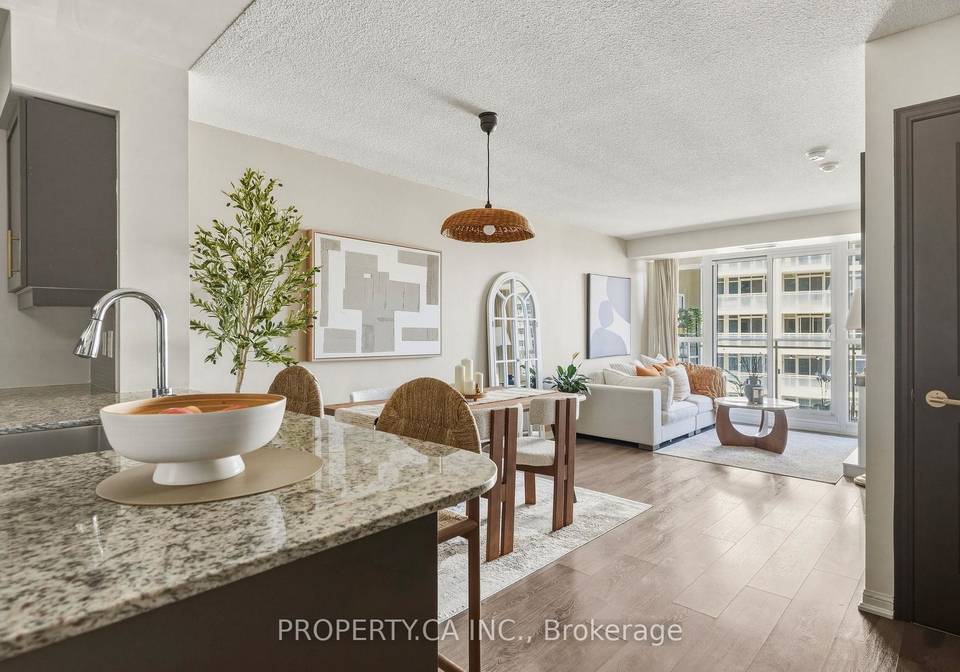 35-bastion-street-toronto-ontario-c13064272