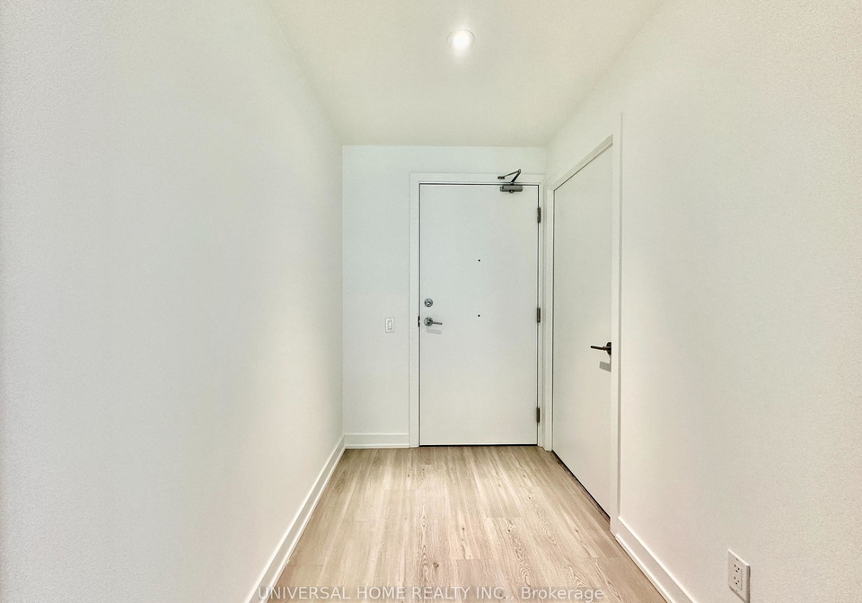 8-wellesley-street-w-toronto-ontario-c13064276