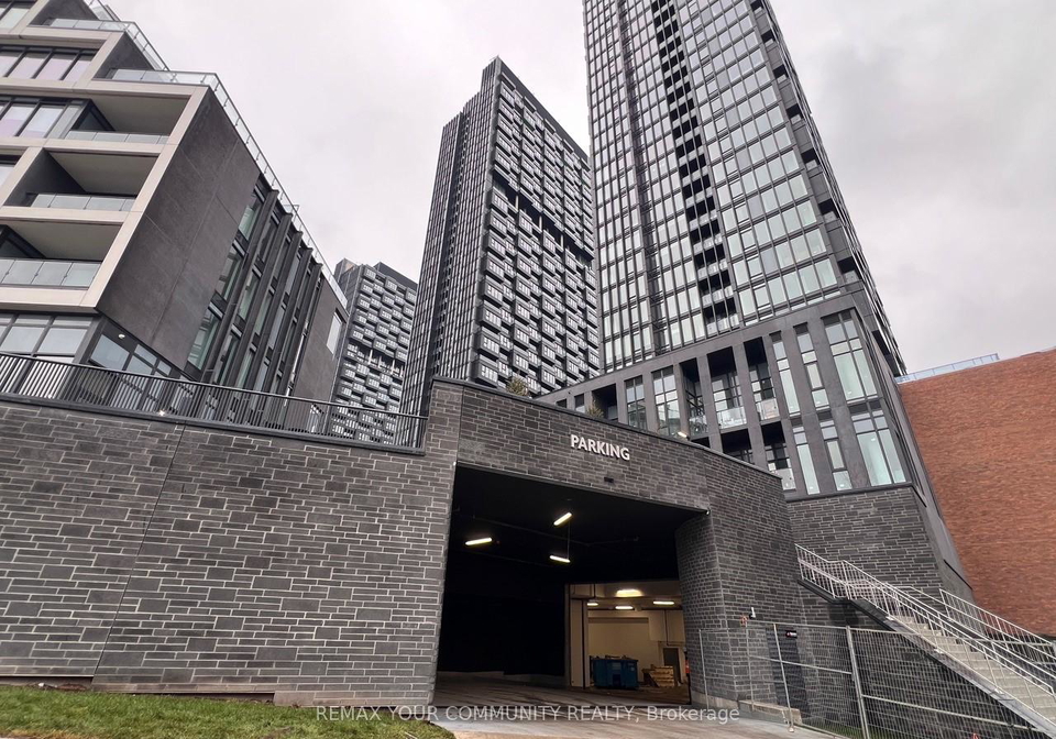 1-quarrington-lane-north-york-ontario-c13064314