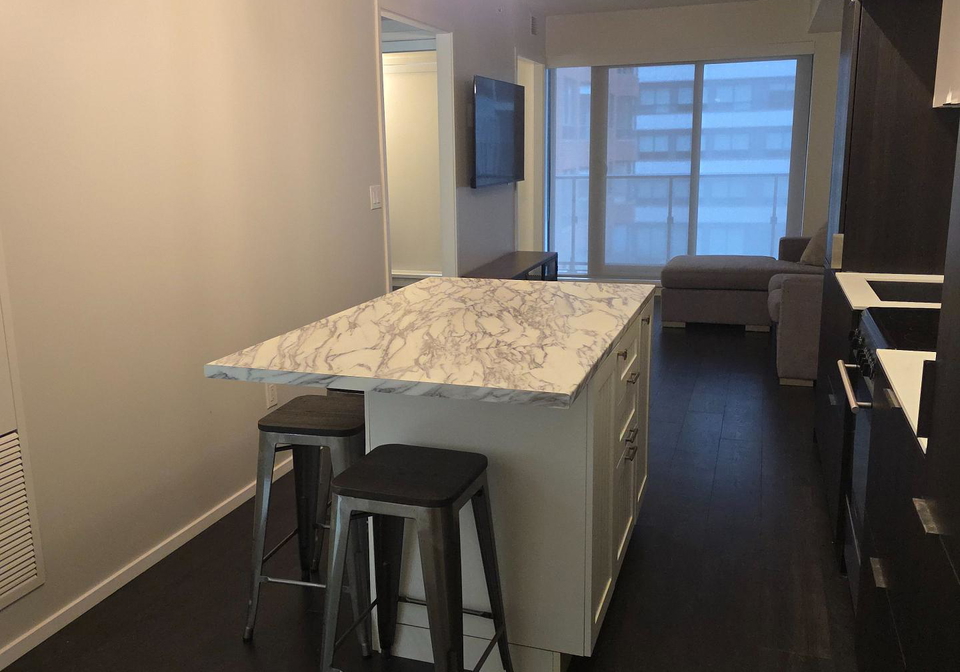 159-dundas-street-e-toronto-ontario-c13064448