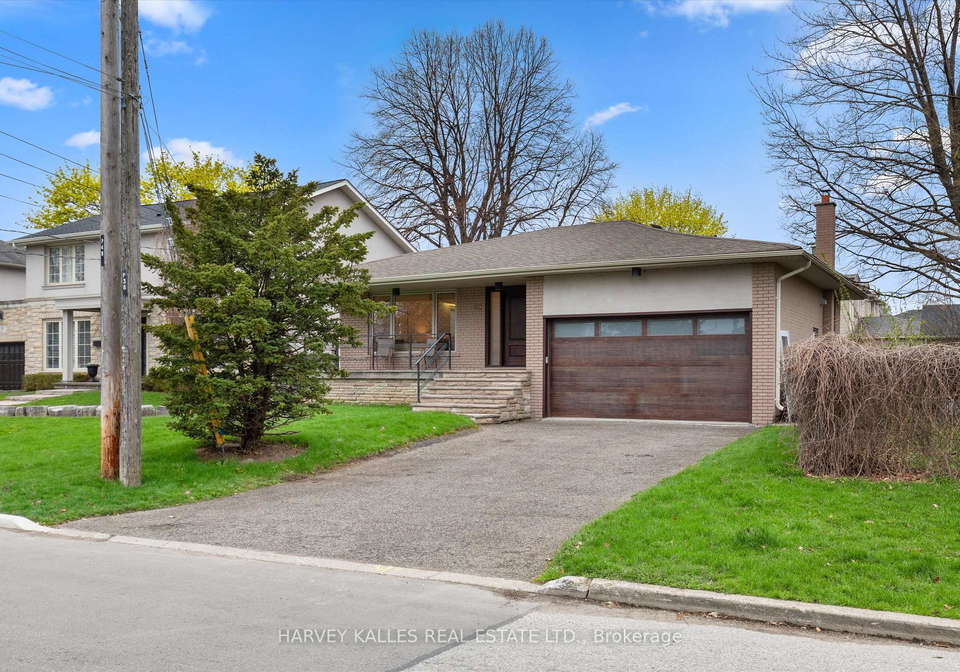 40-bryant-street-toronto-ontario-c13064704