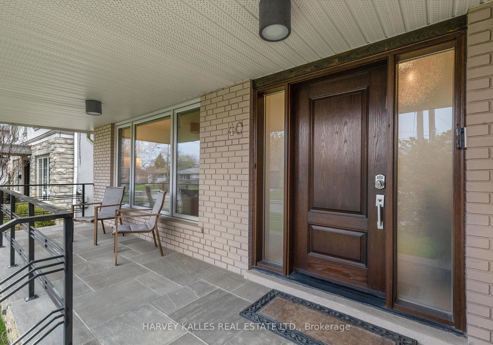 40-bryant-street-toronto-ontario-c13064704