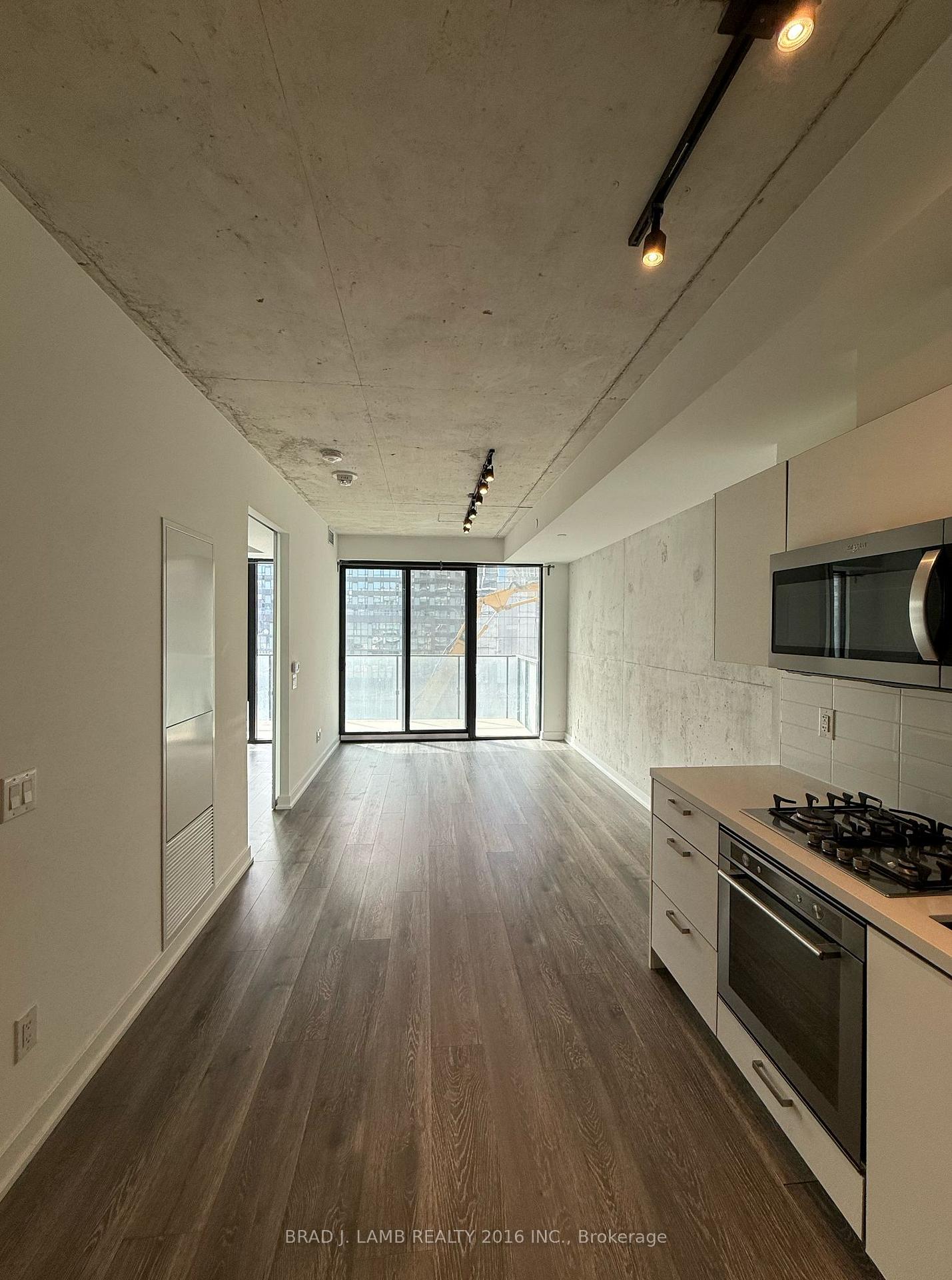 55-ontario-street-toronto-ontario-c13064750